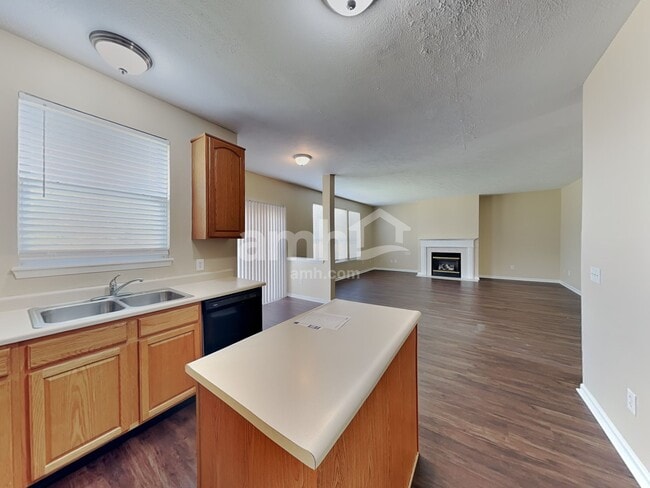 Photo - 6702 Meadow View Ct