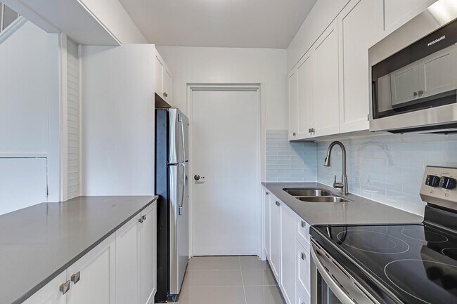 Photo - Elder Gardens