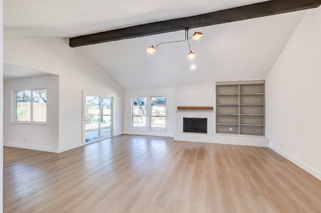 Photo - 4827 Gerona Dr