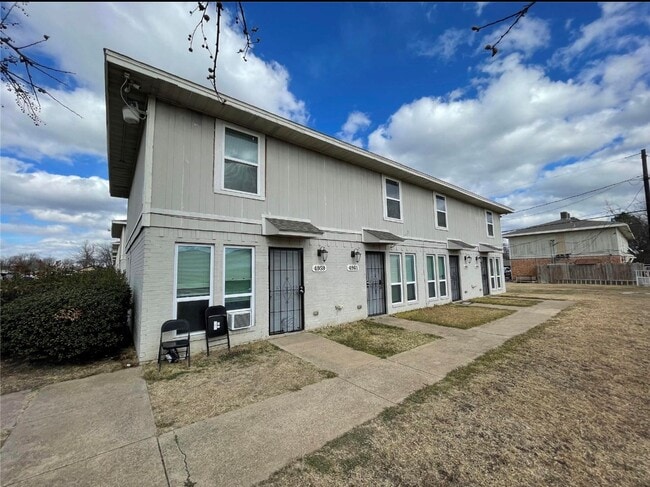 Building Photo - 4959-4965 Miller Ave Unit 4959