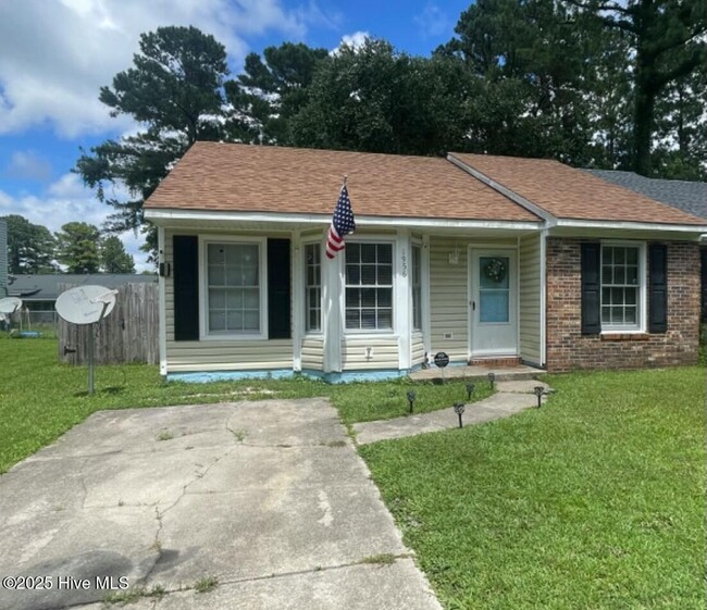 Photo - 1956 Heather Loop Rd Townhome