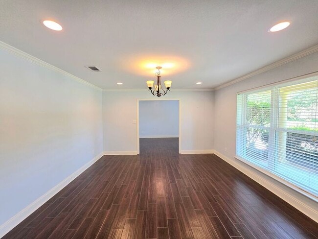 Photo - 6819 Kitty Hawk Cir