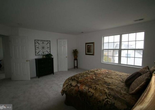 Photo - 18107 Coachmans Rd