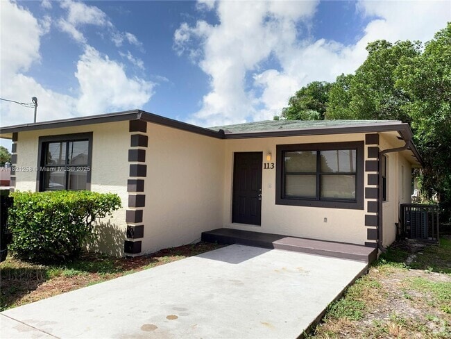 Building Photo - 113 NW 5th Ave Rental