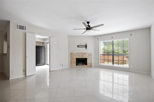 Building Photo - 4777 Cedar Springs Rd Unit 4A4 Rental