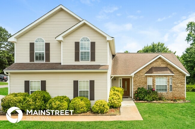 Building Photo - 200 Teak Ln