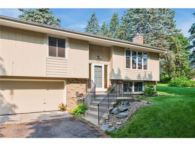 Photo - 163 Upper Lea Ln