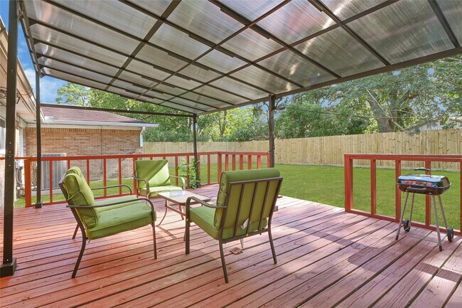 Photo - 1806 Clayton Dr