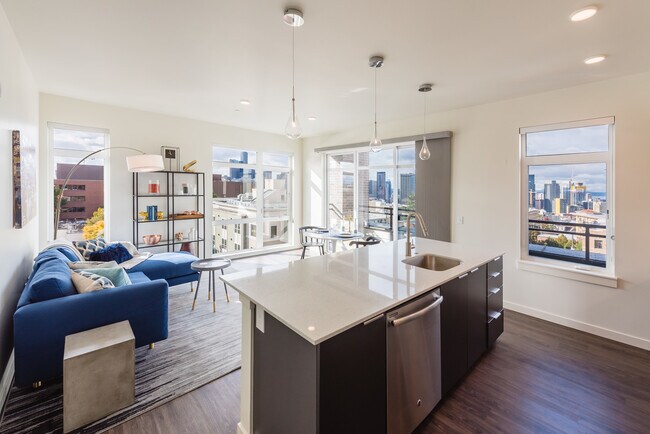 101 Broadway, Live Here, Go Anywhere