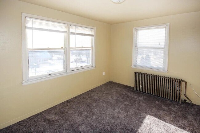 Photo - 1727 Reaney Avenue Unit #3