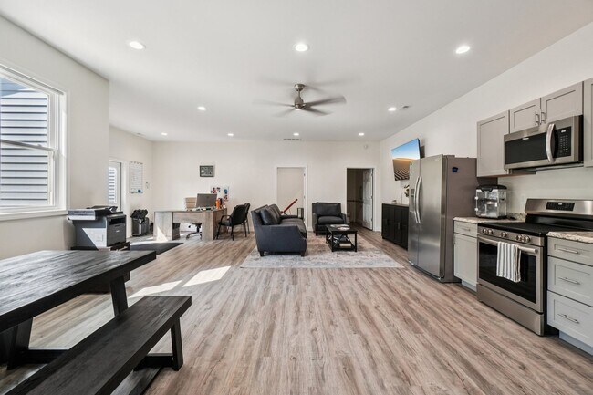 Aspen Grove Apartments