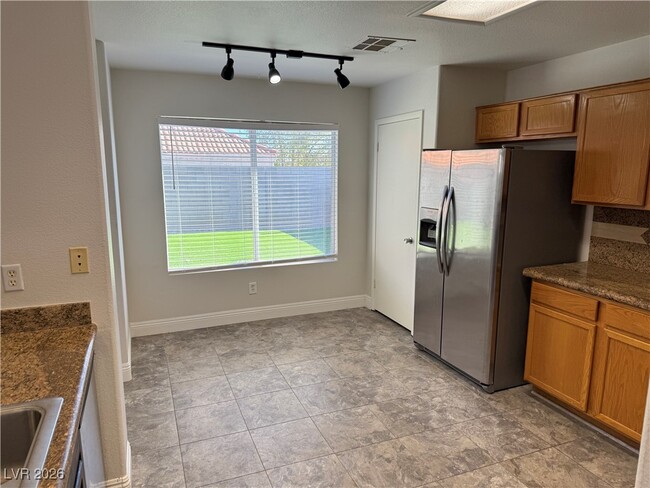 Photo - 7624 License St