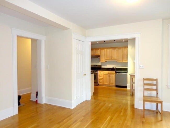 Photo - 304 Allston St Unit 4