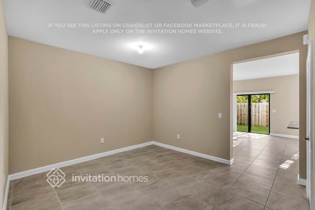 Photo - 20772 NE 2nd Ct