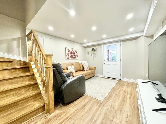 Photo - 4461 Violet Rd