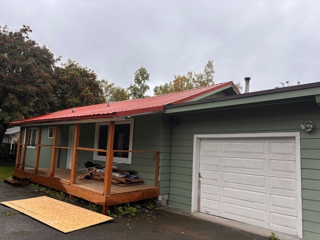 Building Photo - Charming 3-Bedroom Home in Anchorage