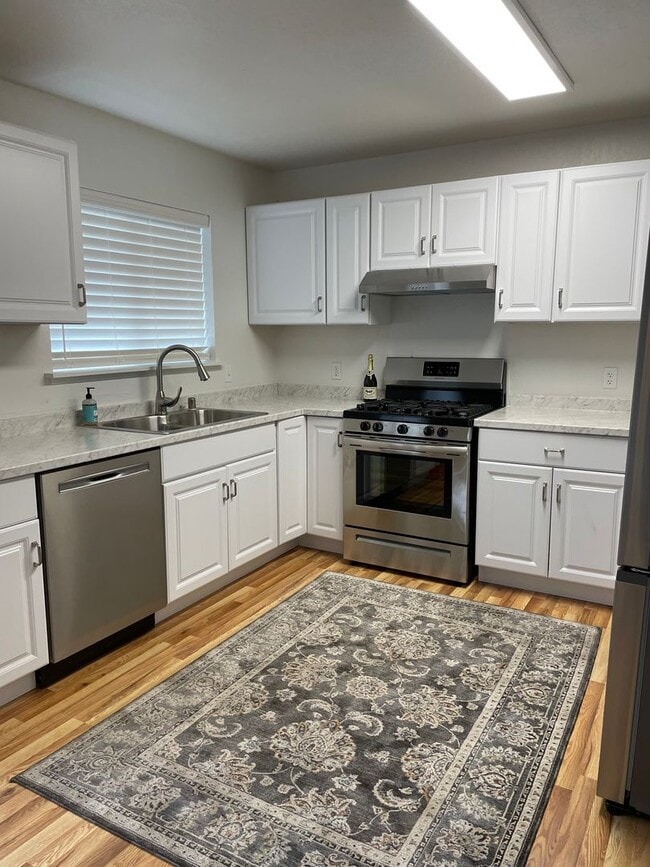 rh7866BodegaHwy - rh7866BodegaHwy Apartment Unit 3