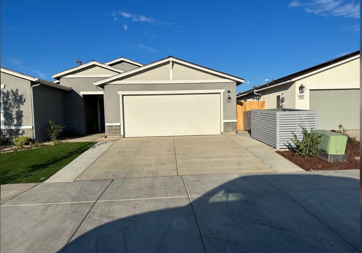 Photo - Stunning New & Modern 4-Bedroom Home in a Safe Neighborhood – Merced, CA
 4513 Michelle Drive, Merce