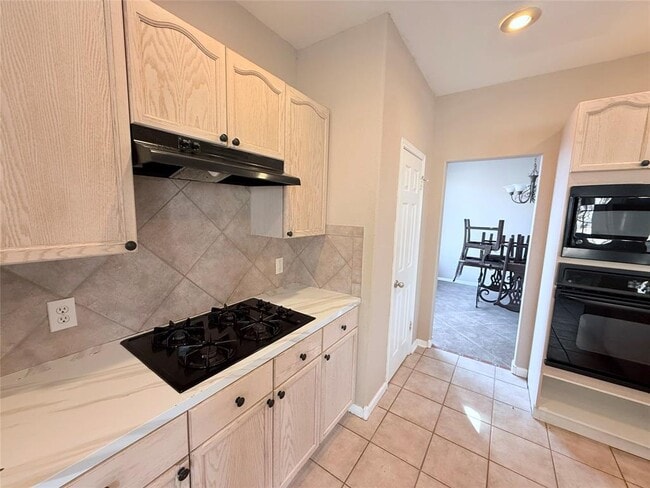 Photo - 1734 Chasewood Dr