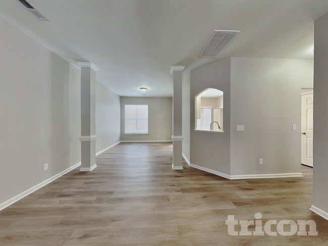 Photo - 8847 Twisted Pine Dr