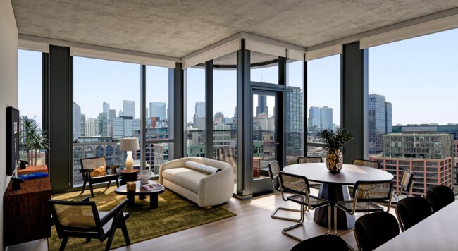 Building Photo - 1119 W Carroll Ave