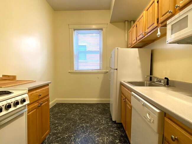 Photo - 111 Jersey St