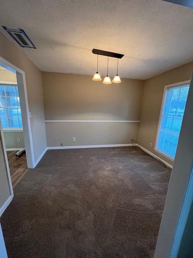 Photo - 3 Bedroom/2 Bath Home in Valdosta