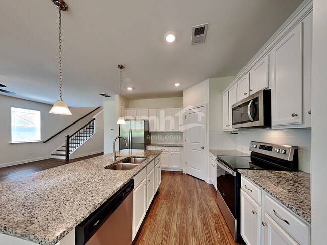 Photo - 248 Lake Vista Dr