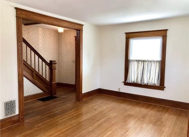 38 Jefferson Ave