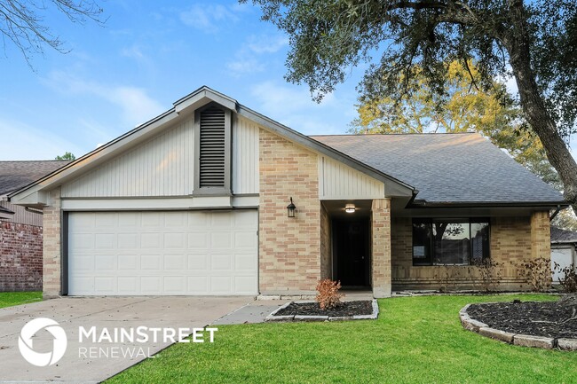 Photo - 15518 4 Leaf Dr
