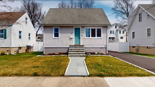 Building Photo - 161 Mona Terrace