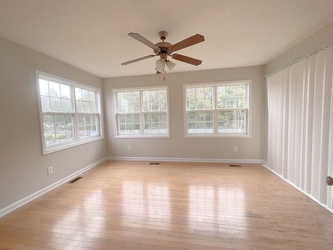 Photo - 118 Lattimore Rd