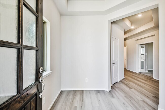 558 Sand Branch Dr