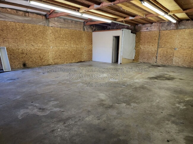 Photo - 901 E 26th Ave
