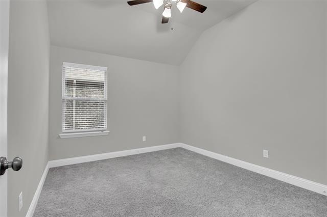 Photo - 347 Saltmeadow Ln