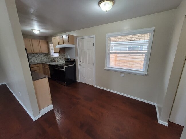 Photo - 15108 Washington Ave SW Unit 1