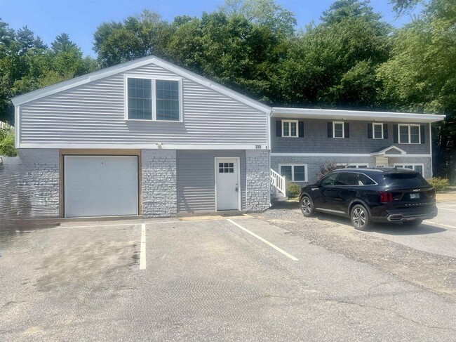 Building Photo - 332 Daniel Webster Hwy Unit 3