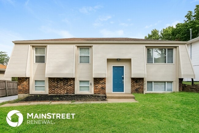 Building Photo - 1212 NW 67th St Rental