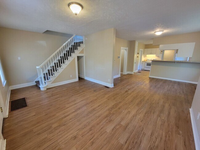 728 N Frances St Unit 1