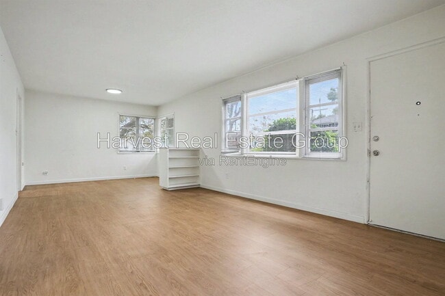 Photo - 2233 Ninth St