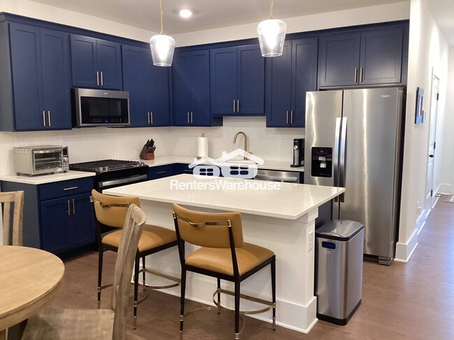 Photo - 1633 Aeslin Dr NW