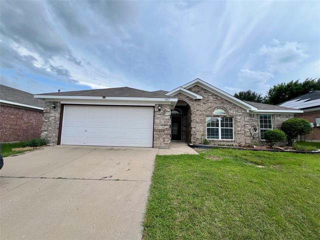 Photo - 8012 Splitrail Ct House