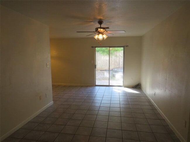 Photo - 8221 Sam Rayburn Dr