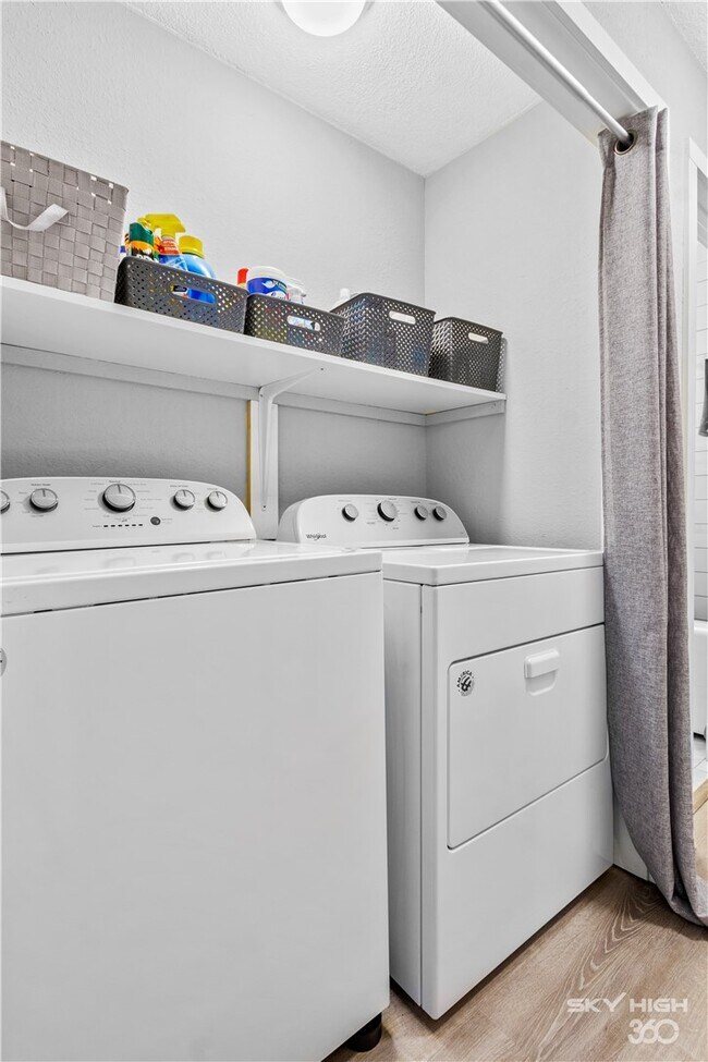 Photo - 1305 SE Benton St