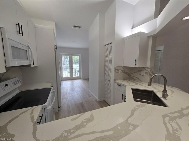 Photo - 859 Tanbark Dr