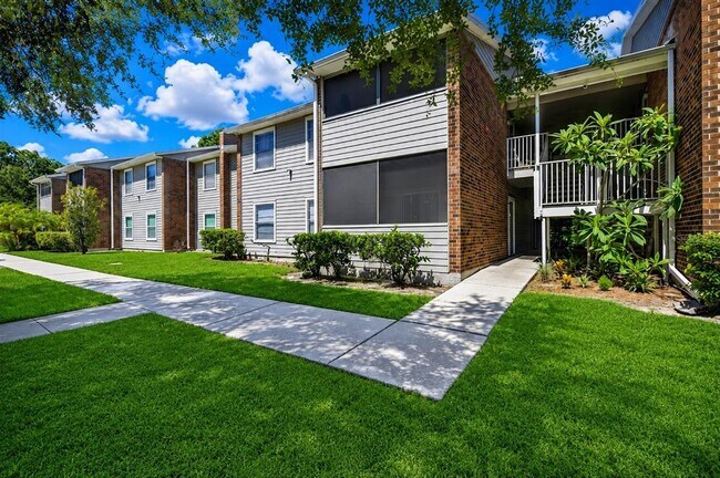 1400 Gandy Blvd N Unit 816