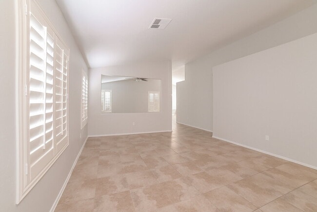 Photo - 323 N Ocean Dr