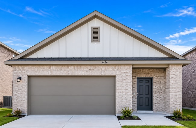 Building Photo - 6124 Harrah Ln
