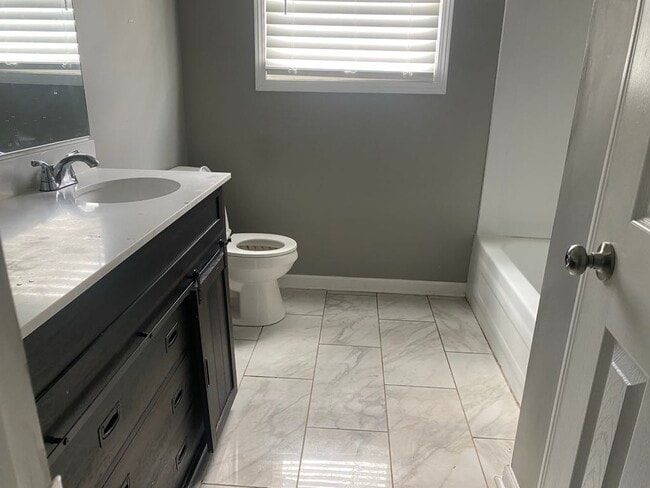 Photo - 255 Roberson Rd