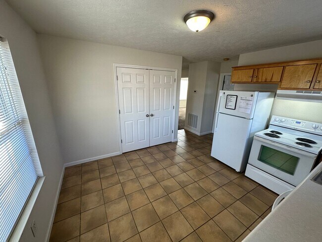 Photo - 125 Rocky Rd Unit B